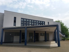 Scuola Primaria Toti (Baruccana - Via Gramsci) vista esterno ingresso